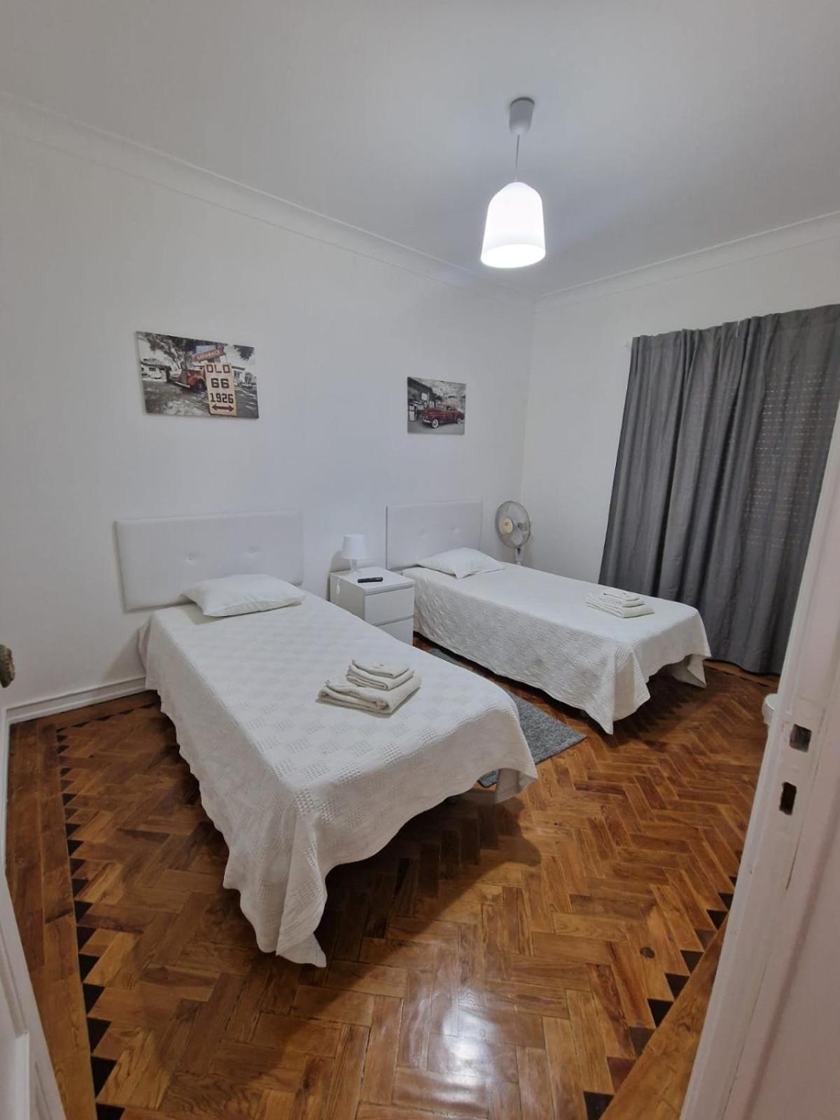 Boa Noite Casa De Hospedes Lisbona Esterno foto